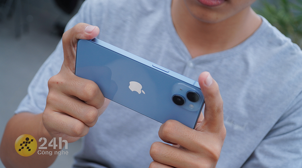 Chơi game ổn định - iPhone 14 128GB