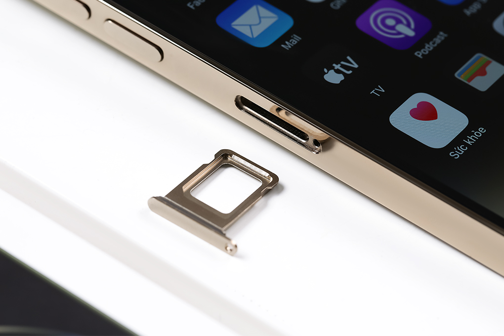 Kết nối 5G, Face ID và nhiều tính năng cao cấp khác