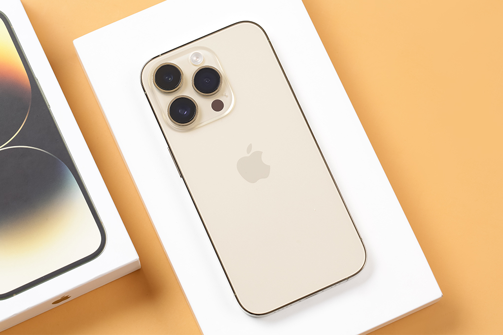 Hiệu năng mạnh với Apple A16 Bionic