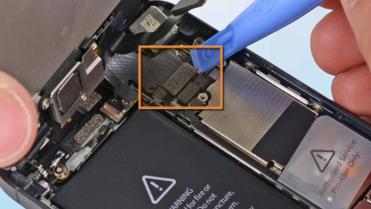 Do cáp màn hình, kết nối linh kiện hỏng khiến màn hình iPhone chớp nháy liên tục Do cáp màn hình, kết nối linh kiện hỏng khiến màn hình iPhone chớp nháy liên tục